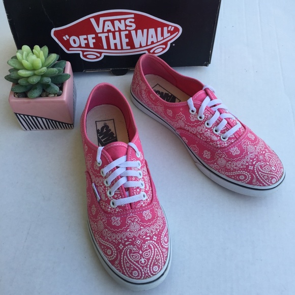 vans authentic lo pro bandana shoes